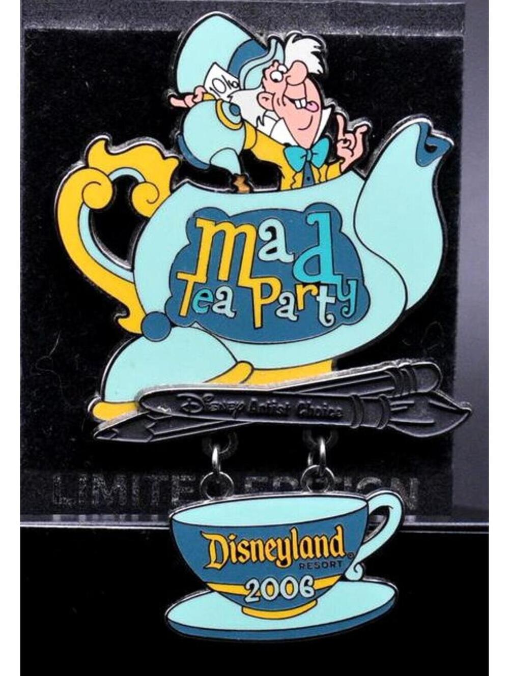 Disney Alice In Wonderland Mad Hatter Tea Party Artist Choice LE 1000 Pin (C5)